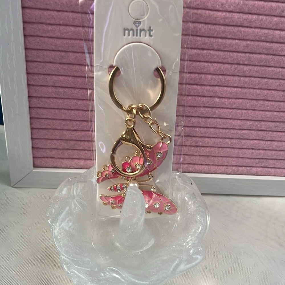 Pick (1) Bear Keychain and Handmade Ring Holder - Picture 5 of 6